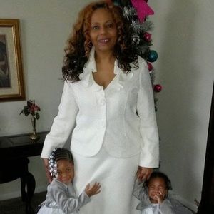 Meet your Posher, Sharon